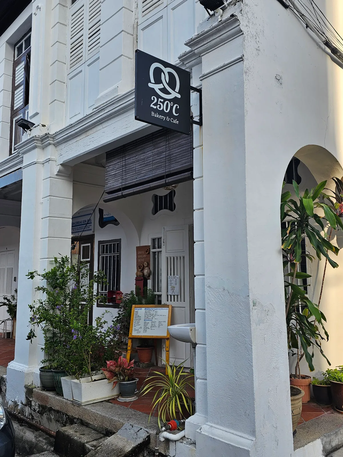 Ah Boy Koay Teow Th'ng — storefront