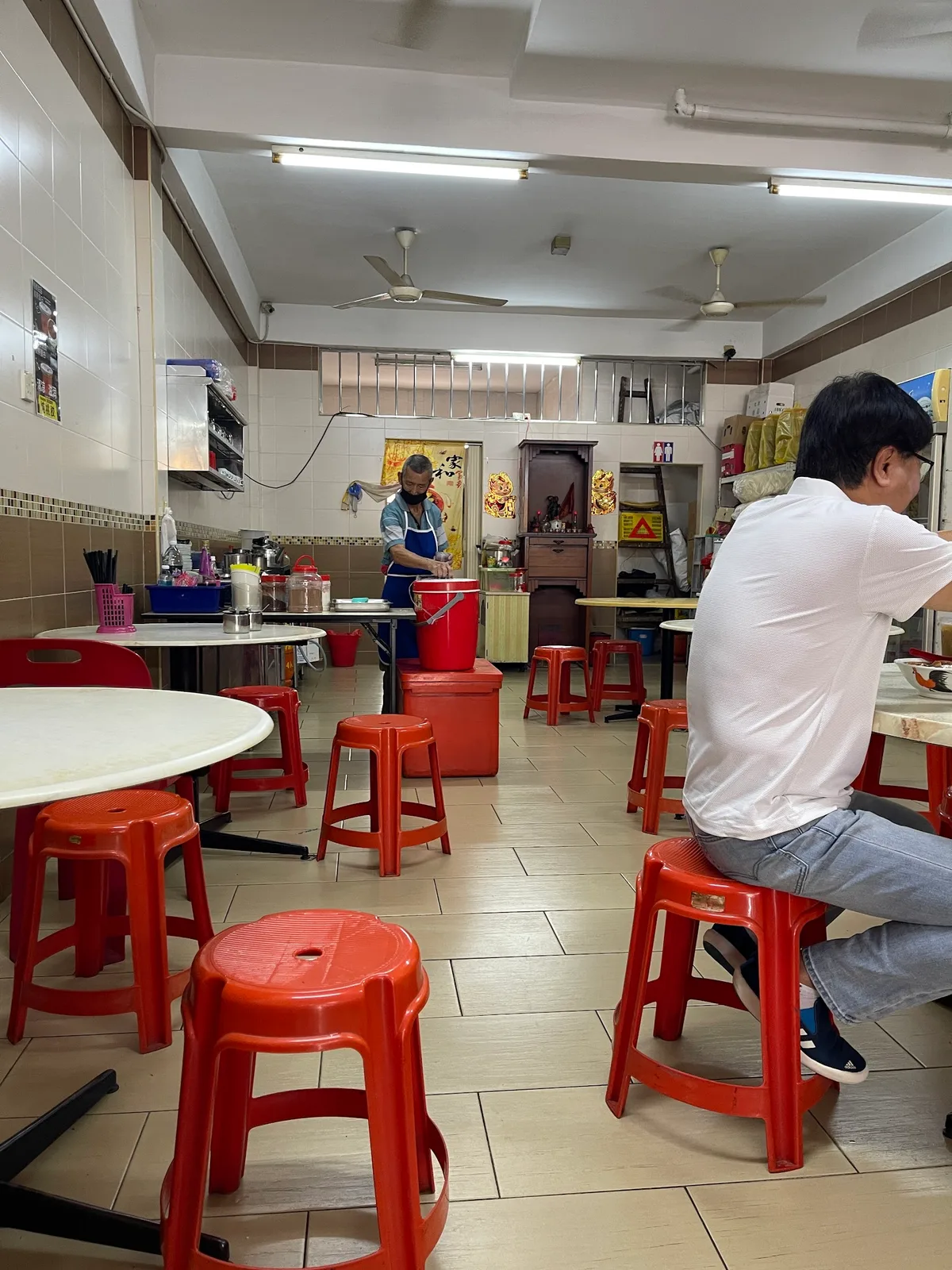 Ah Joo Loh Mee — interior