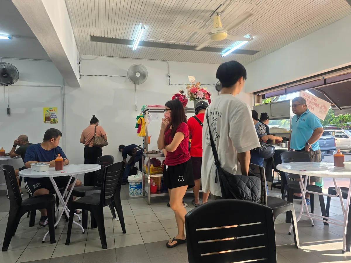 Classic Hokkien Mee (Ah Koo) — interior