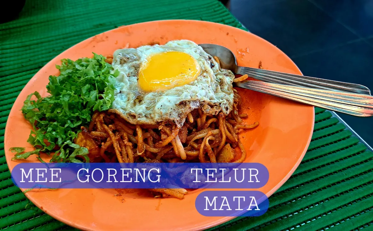 Bangkok Lane Mee Goreng — dish