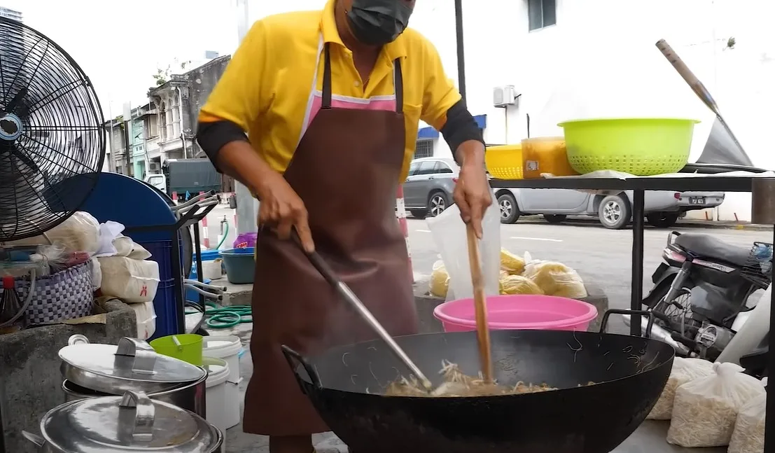 Economy Beehoon @ Lebuh Tye Sin — signature dish