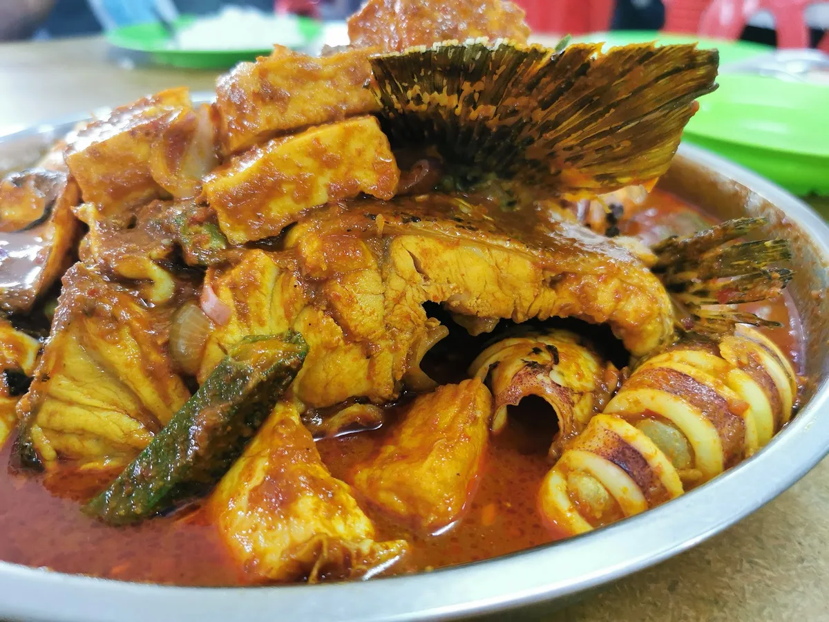 Famous Fish Head Curry @ Guang Long Coffee Shop — signature dish
