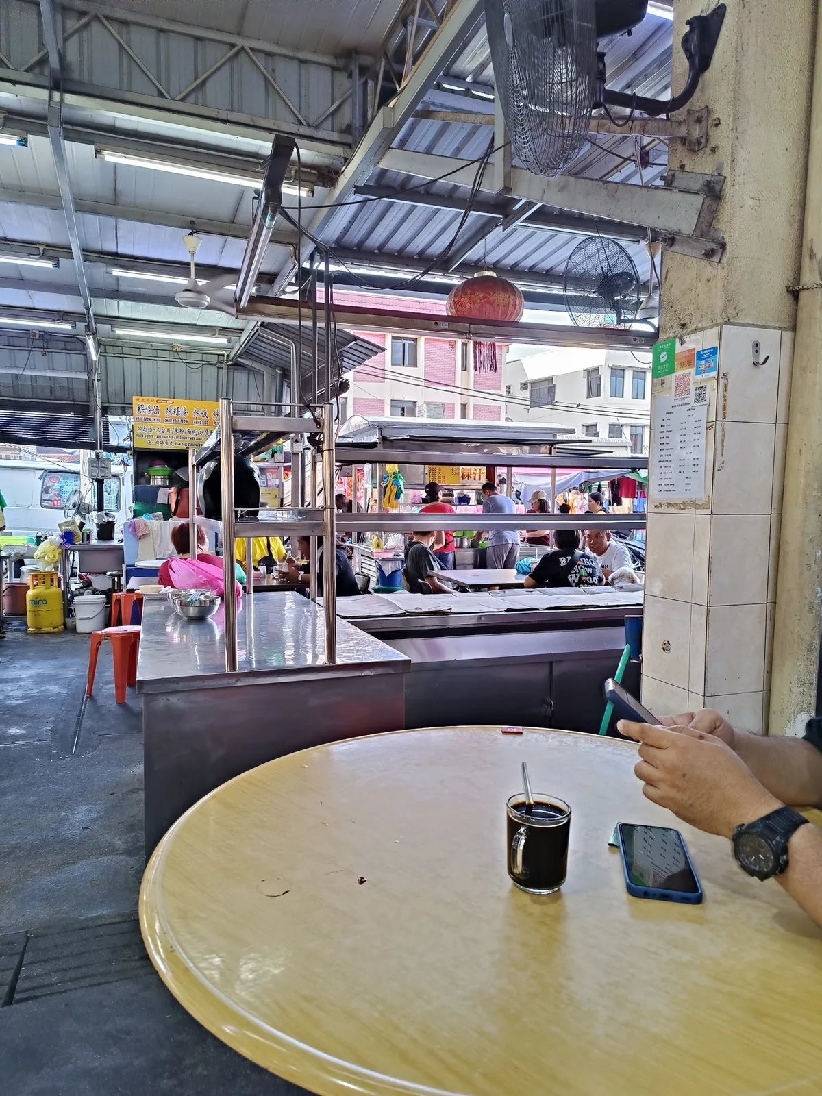 Jelutong Hokkien Mee — interior