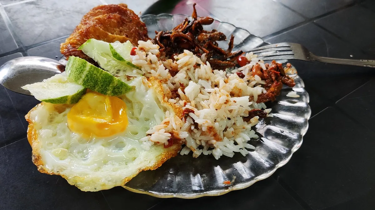 Jin Hoe Cafe Nasi Lemak — signature dish