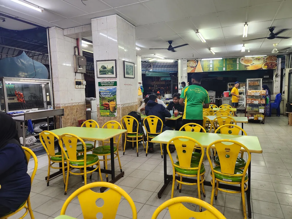 Restoran Kassim Mustafa — interior