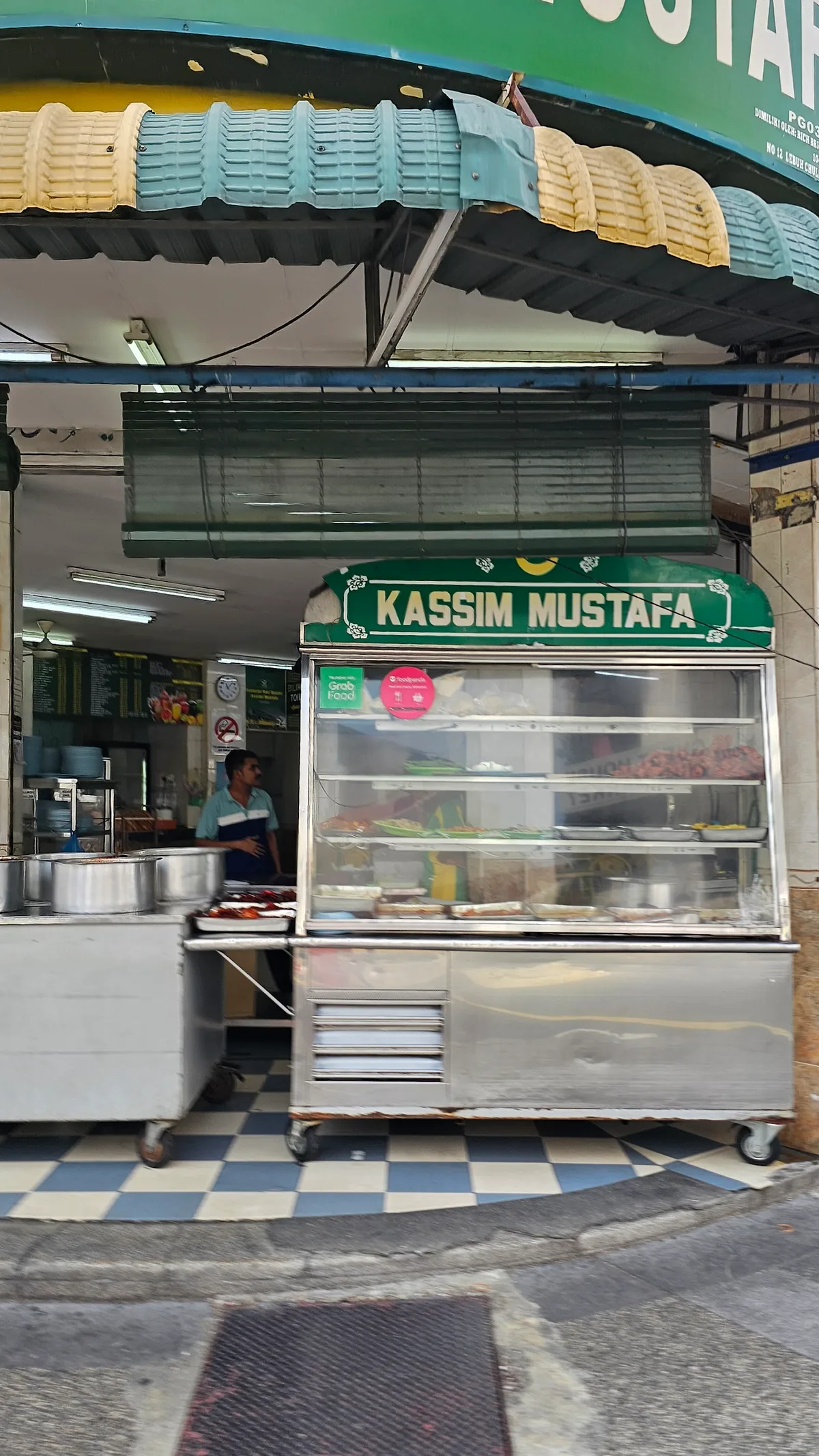 Restoran Kassim Mustafa — storefront