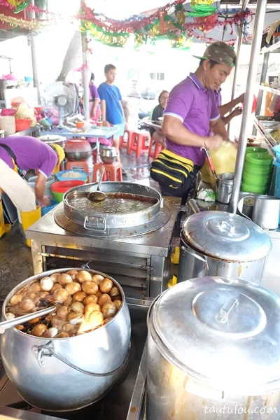 Kim Leng Loh Mee — interior