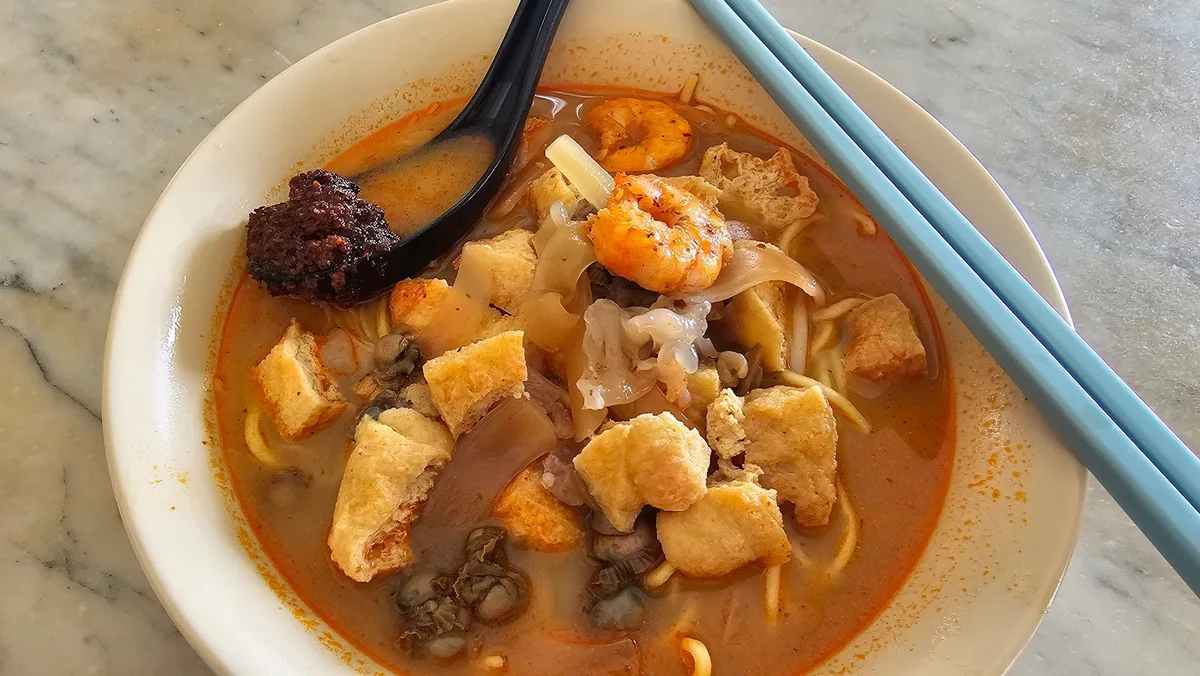 Lorong Seratus Tahun Curry Mee (Original) — signature dish