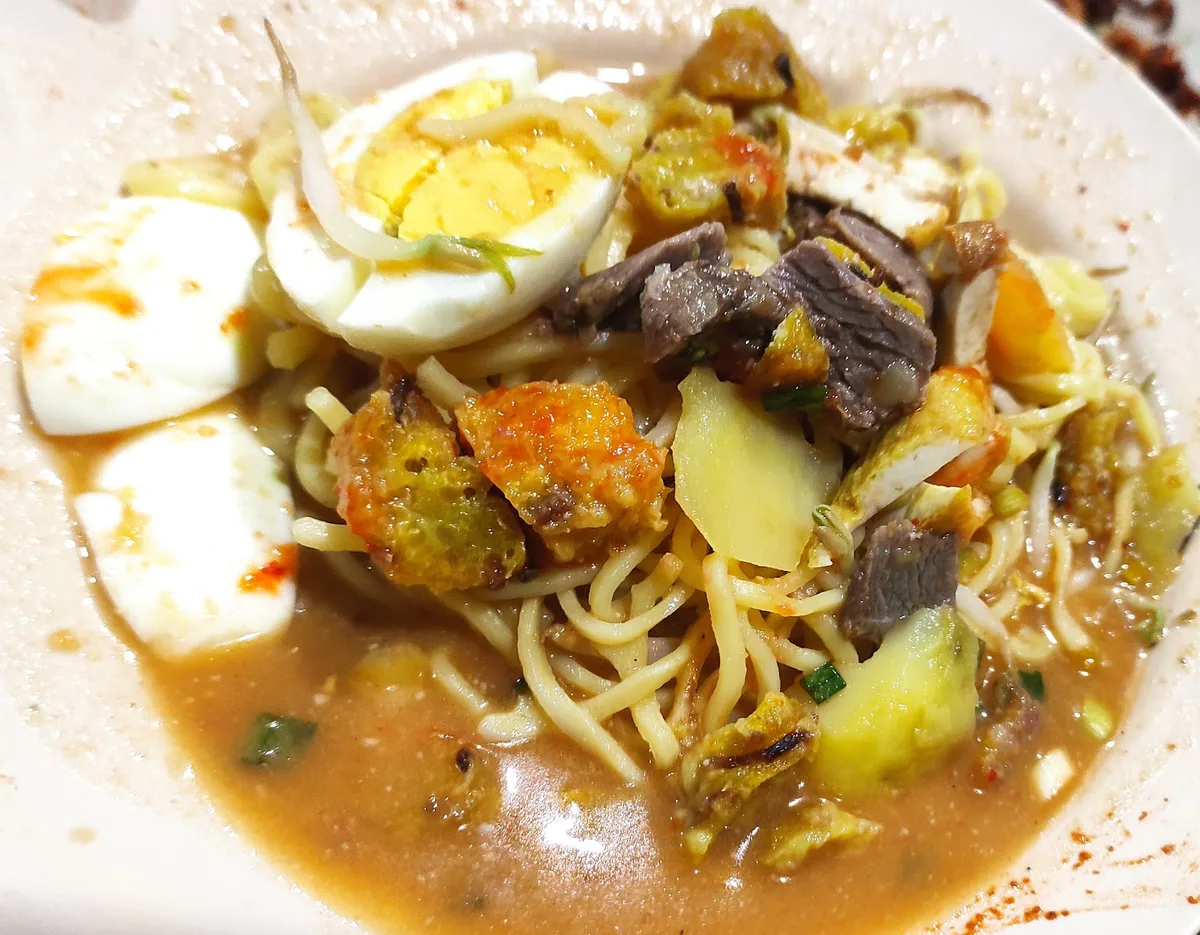 Mee Rebus Anuar — signature dish