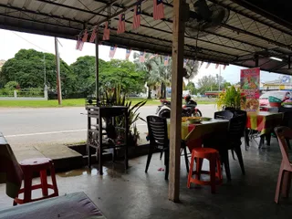 Mee Rebus Faisol — storefront