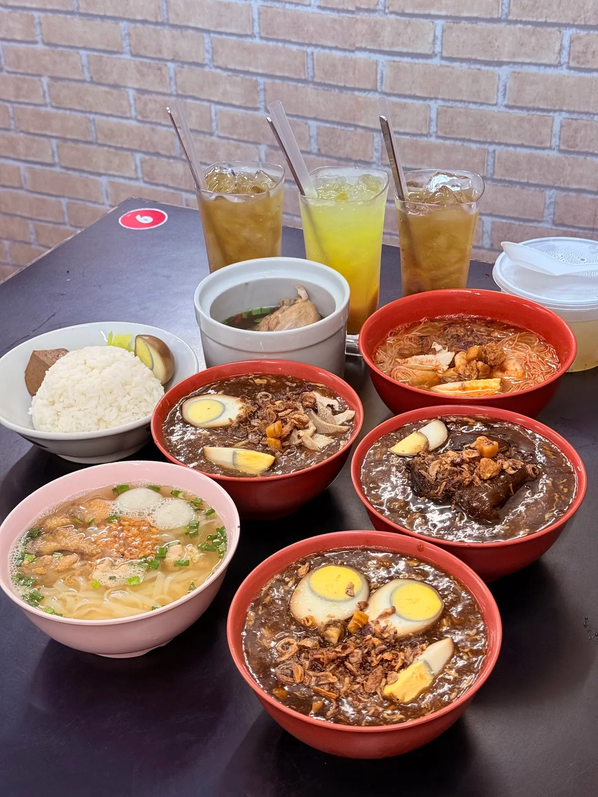 Million Loh Mee — signature dish