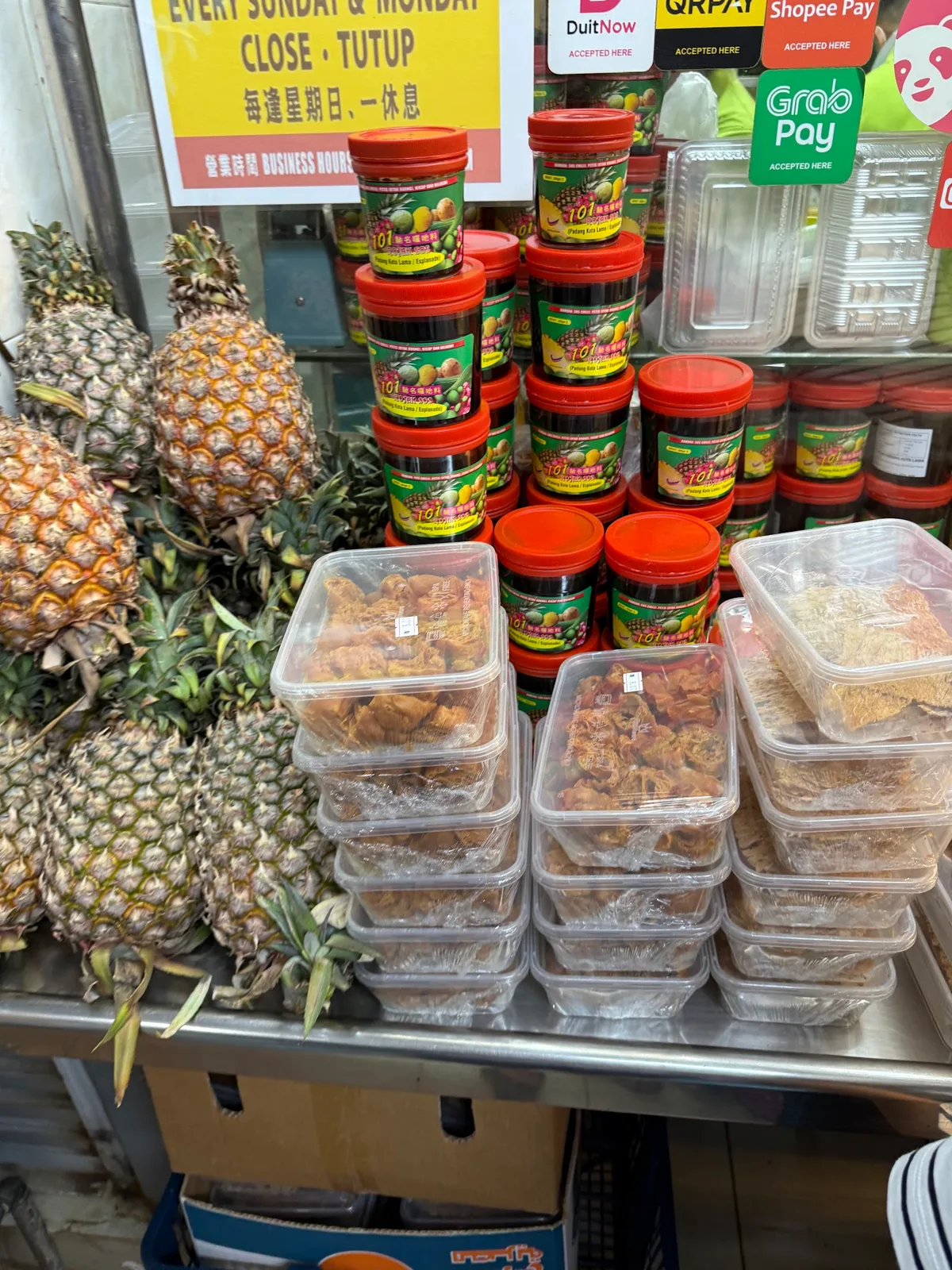 Rojak Ho Wei Jeng (101 Rojak) — signature dish