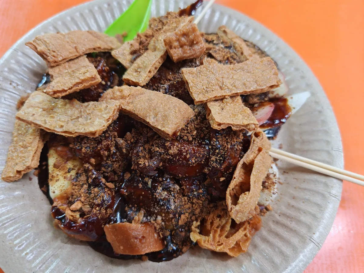 Rojak Ho Wei Jeng (101 Rojak) — signature dish