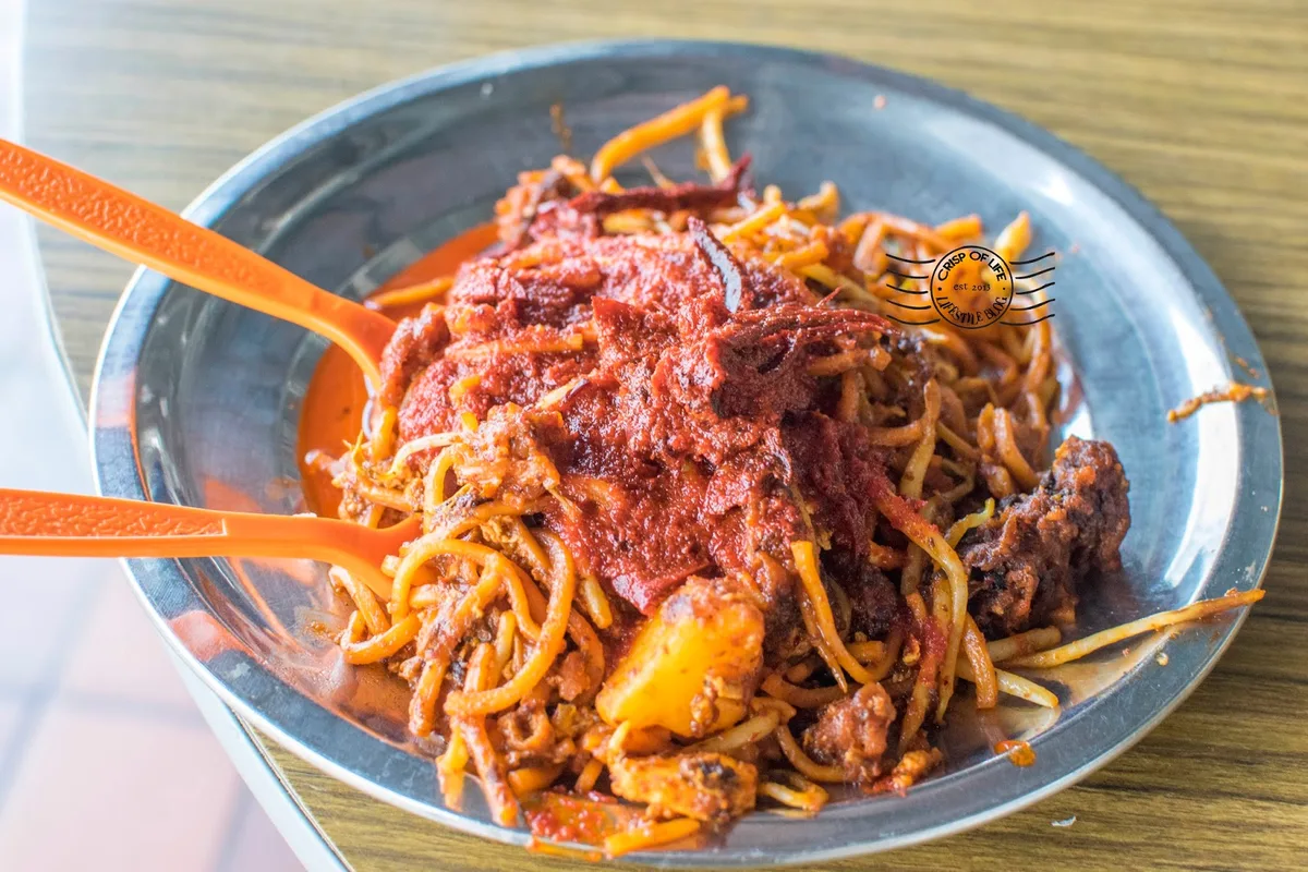 Seeni Mee Sotong (Sri Weld Food Court) — signature dish