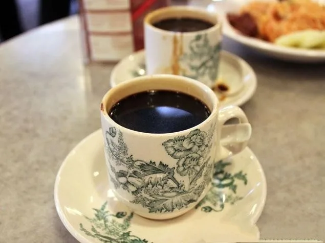 Seng Thor Coffee Shop Oh Chien — dish