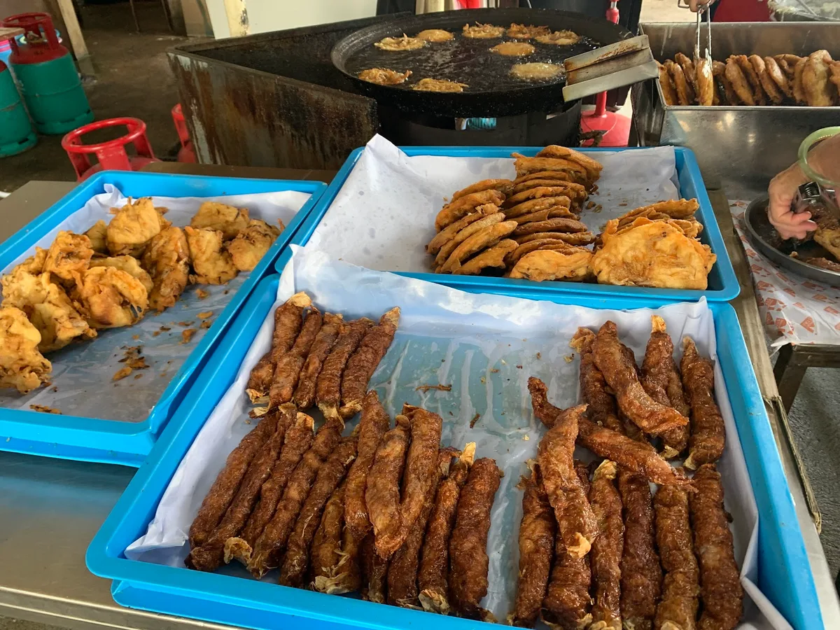 Tan Jetty Prawn Fritters & Loh Bak — signature dish