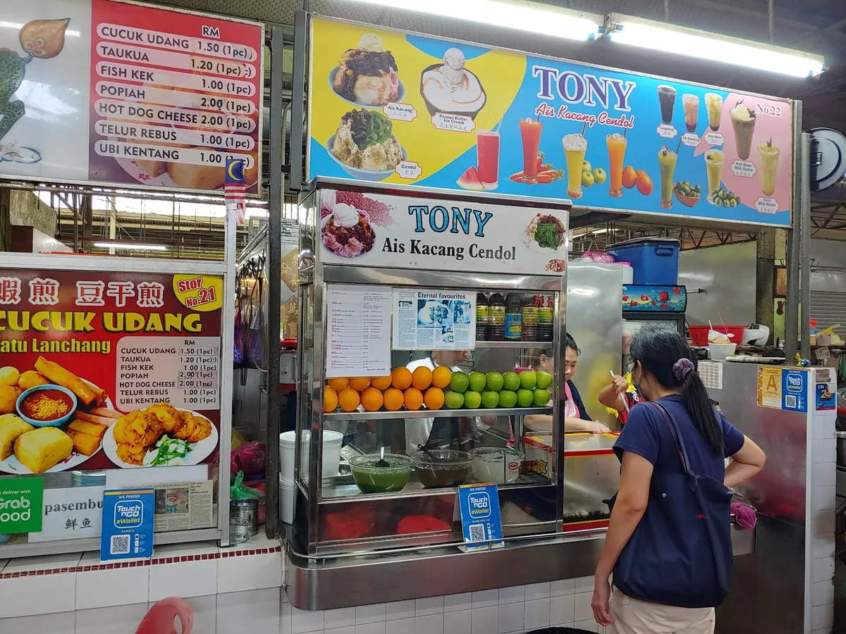 Tony's Ice Kacang & Cendol — interior