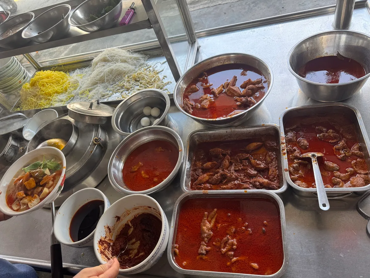 Tua Pui Curry Mee — signature dish