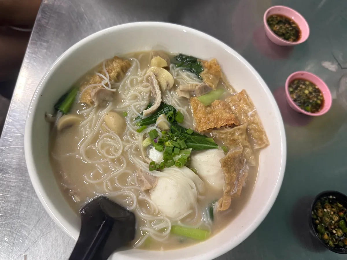 Village Fish Head Beehoon — dish