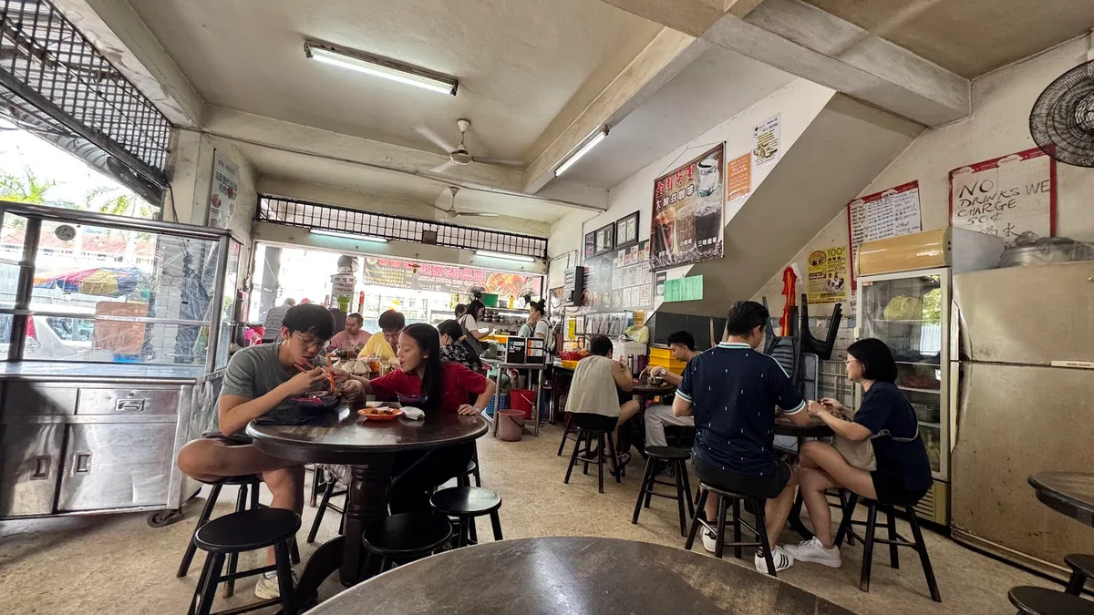 Wan Dao Tou Assam Laksa — interior