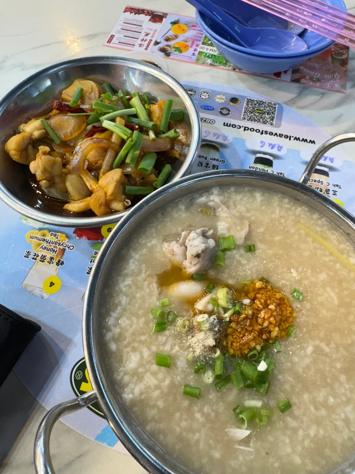 Yummy Cottage Bak Moi — signature dish