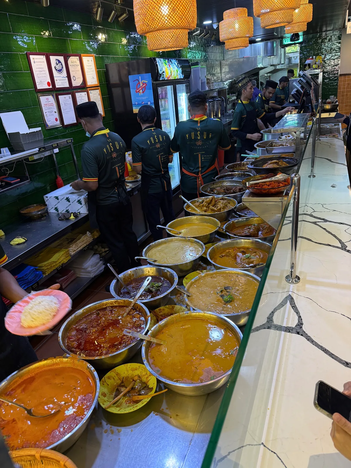 Yusuf Restaurant Nasi Kandar — interior